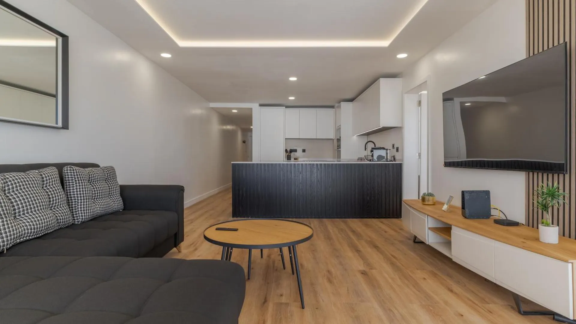 Hip Heaven Apartment On Beach 丰沙尔